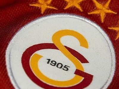 Galatasaray'da Fatih Terim İle Anlaşamayan Bülent Bayraktar Görevinden Ayrıldı!