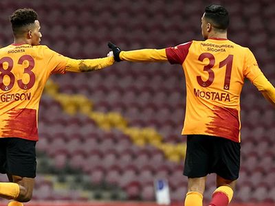 Galatasaray'da Kiralık Oyuncular Bekleneni Veremiyor