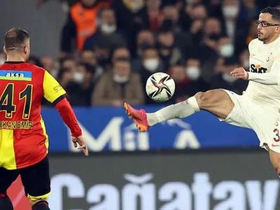 Galatasaray'da Omar Elabdellaoui'nin Göztepe Maçında Oynaması Avrupa Basınında Yer Aldı!