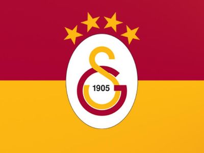 Galatasaray'da seçim heyecanı zirvede! Dursun Özbek ve Süheyl Batum arasında kıyasıya yarış! Yeni başkan kim olacak?
