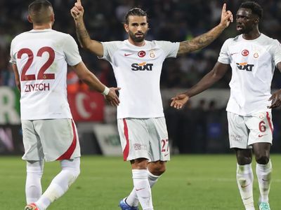 Galatasaray’da yıldız oyuncu kriz yarattı: ‘Ayrılmak için 2.5 milyon euro istiyorum’
