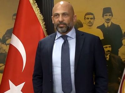 Galatasaray'da yolların ayrıldığı sportif direktör Pasquale Sensibile'nin aldığı maaş gündem oldu!
