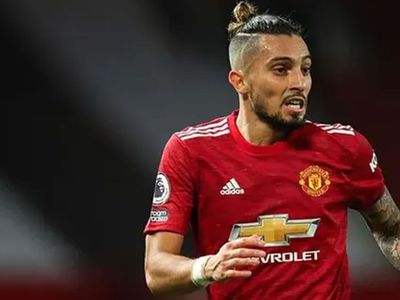 Galatasaray'dan Alex Telles hamlesi