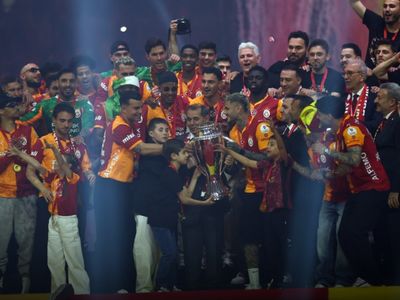 Galatasaray’dan Dört Dörtlük Şampiyonluk Kutlaması