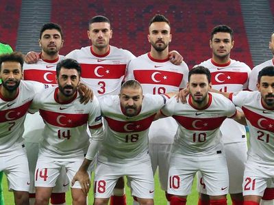 Galatasaray'ın eski oyuncusu ve A Milli Takım'ın yıldızlarından olan Ozan Kabak, Hoffenheim'a transfer oldu!