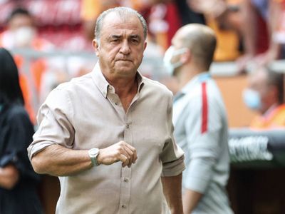 Galatasaray'ın eski yöneticilerinden Ali Gücüm, Teknik Direktör Fatih Terim hakkında dikkat çeken açıklamalara yer verdi!