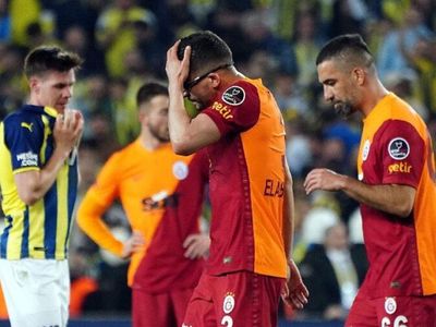 Galatasaray'ın, Fenerbahçe derbisinde etkili oyun sergilememesinin nedeni verilmeyen primlermiş!