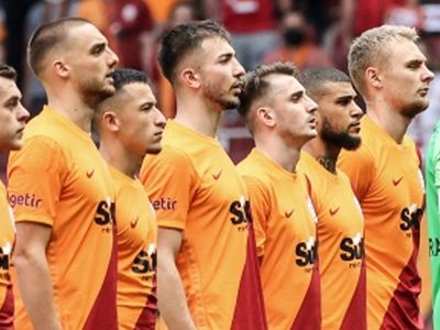 Galatasaray'ın futbolcusu Olimpiu Morutan'ın transferi hakkında ülkesi Romanya'da çıkan haberler gündem oldu!