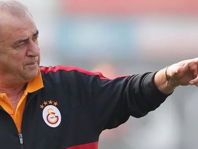 Galatasaray'ın Teknik Direktörü Fatih Terim Niğdespor'un Pilot Takımları Olacağını Açıkladı!