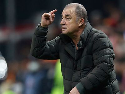 Galatasaray'ın Teknik Direktörü Fatih Terim'den Marsilya Zaferi Sonrası Dikkat Çeken Açıklamalar Geldi!