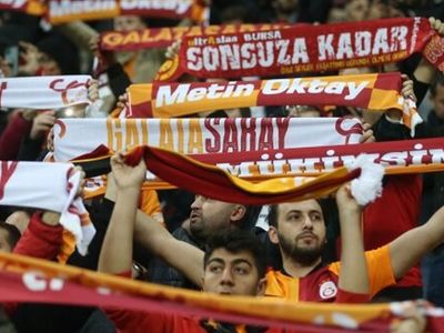 Galatasaray'ın UEFA Avrupa Ligi'nde Barcelona ile kendi evinde oynayacağı karşılaşma kapalı gişe oynanacak!