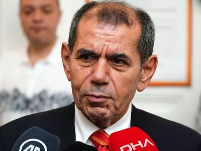 Galatasaray'ın yeni başkanı Dursun Özbek yaptığı transfer açıklamasıyla taraftarları heyecanlandırdı!