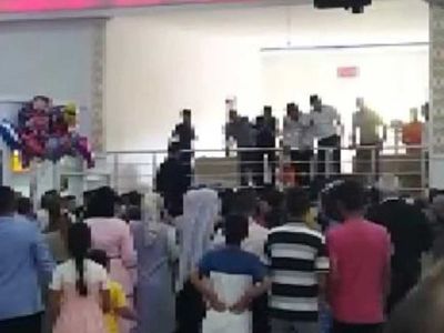 Gaziantep'te akılalmaz olay!  Düğün salonun tavanı çöktü, üst katta duran adam aşağı düştü: O anlar kameralara yansıdı