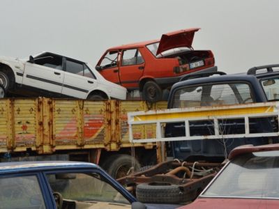 Gaziantep'te Bir Otopark Araba Mezarlığına Döndü