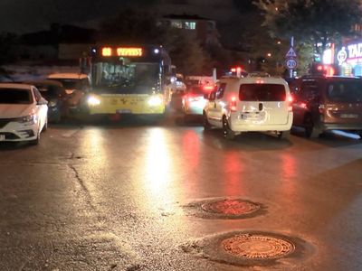 Gaziosmanpaşa’da otobüs kazası: Karşıya geçen yayayı ezdi
