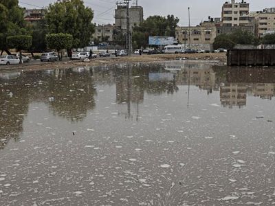 Gazze yağmur sularına teslim: Şiddetli yağmur yağışı Filistinlileri zor durumda bırakıyor!