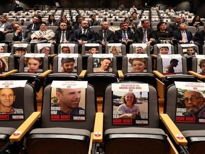 Gazze'de insanlık dramı: İsrail saldırıları, yerinden edilen binlerce Filistinli, hastane kuşatması ve uluslararası toplumun sessizliği..