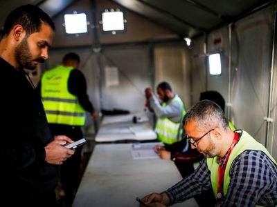 Gazze’de Yıkımın Ortasında Seçim: Filistinliler Sandık Başında