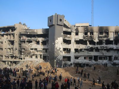 Gazze’deki Şifa Hastanesi’nin doktorları, İsrail’in barbarlığını anlattı!