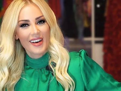 Geçtiğimiz aylarda evliliğini sonlandıran Petek Dinçöz, oğluyla birlikte apar topar Miami'ye yerleşti