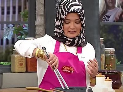 Gelinim Mutfakta Esra Yarışmadan Ayrıldı mı?