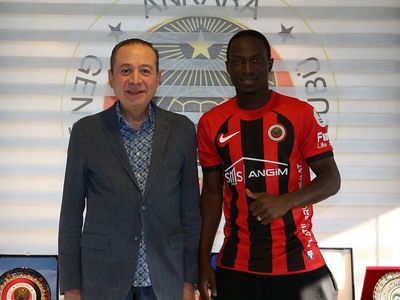 Gençlerbirliği Adama Traore'yi Kadrosuna Kattı