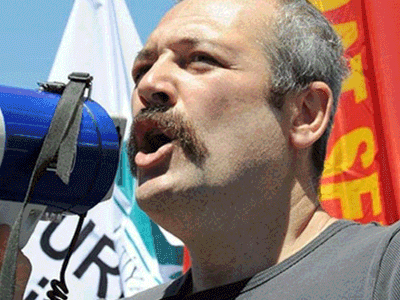 Gezi Olaylarında Şiddeti Körükleyen Levent Üzümcü Kovulduğu Tiyatroya Tekrar Alındı: 2 Maaş Birden Alıyor
