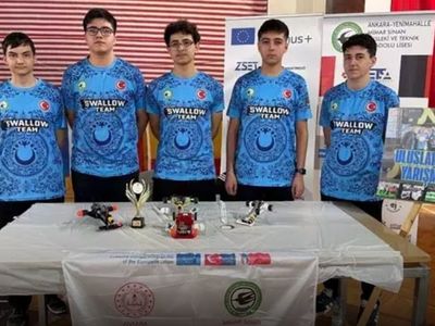Girit’te Türk Fırtınası: Robotik Olimpiyatlarında Dünya Birinciliği Geldi