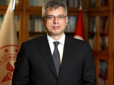 Görevi Fahrettin Koca’dan devraldı: Yeni Sağlık Bakanı Kemal Memişoğlu’ndan teşekkür mesajı