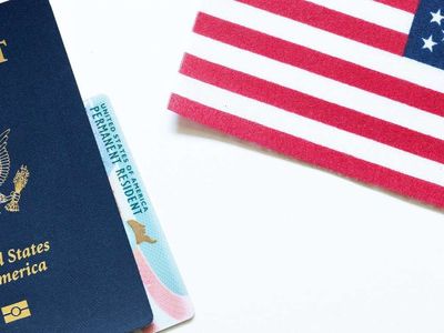 Green Card başvuruları nereden yapılır? Green Card ömür boyu geçerli mi? Green Card başvuru şartları