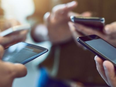 GSM operatörleri ipin ucunu kaçırdı: Fiyatlar yüzde 300 zamlandı