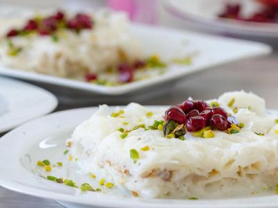 Güllaç nasıl yapılır? İftar sofralarının vazgeçilmez tatlısı güllaç tarifi