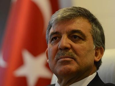 Gül'ün Danışmanı, İhanetine Dayanamayıp İstifa Etti