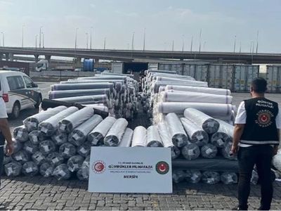 Gümrük muhafaza ekiplerinden Mersin’de dev operasyon: 1 milyar liralık kaçakçılık girişimi engellendi