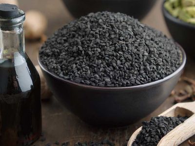 Peygamber efendimizin müjdelediği çörek otunu günde sadece 1 kaşık tüketin! Her derde deva oluyor 