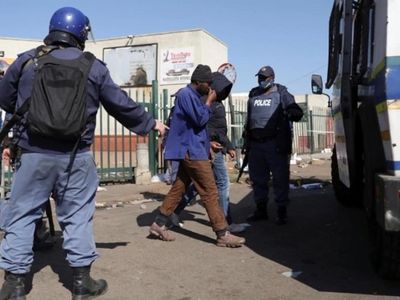 Güney Afrika'da acı tablo: Polis Bakanı cinayet oranını açıkladı