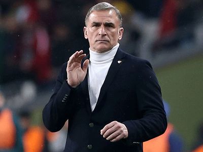 Gürcan Bilgiç A Milli Takım'ın, İtalya'ya mağlup olması sonrası Stefan Kuntz'u eleştirdi!