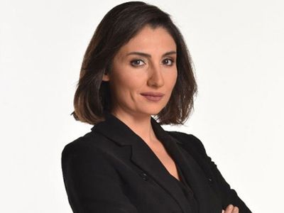 Habertürk'ün canlı yayınında mikrofon açık kalınca ortalık karıştı! Spiker Afşin Yurdakul'un özel konuşmaları yayına yansıdı