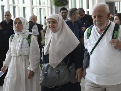 Hacıların Türkiye’ye dönüş yolculuğu başladı: İlk kafile İstanbul’a geldi