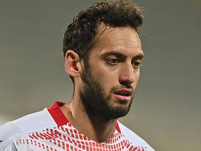 Hakan Çalhanoğlu Maç Hakkında Açıklamalarda Bulundu