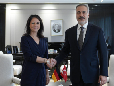 Hakan Fidan Alman mevkidaşı ile bir araya geldi