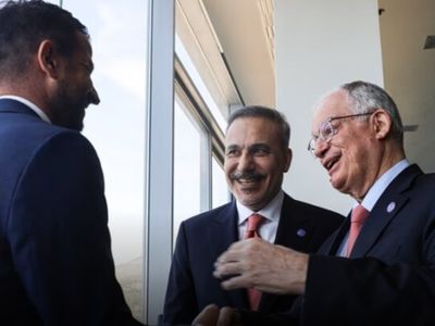Hakan Fidan İle Yunan Cumhurbaşkanı Arasında Sıcak Temas