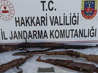 Hakkari'de PKK'ya Ait Silah ve Mühimmat Ele Geçirildi