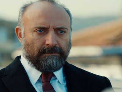 Halit Ergenç'in yeni dizisi ne? Halit Ergenç setlere geri döndü! Disney Plus ekibine Ergenç'te katıldı
