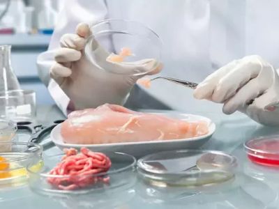 Hamburgerden at eti çıktı
