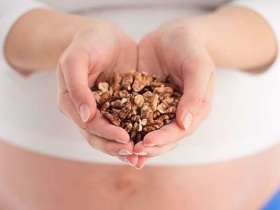 Hamilelikte ceviz tüketimi doğru mu? Vitamin ve mineral zenginliği ile bilenen cevizin bilinmeyen yararları! Hamilelikte ceviz tüketiminin yararları ve zararları