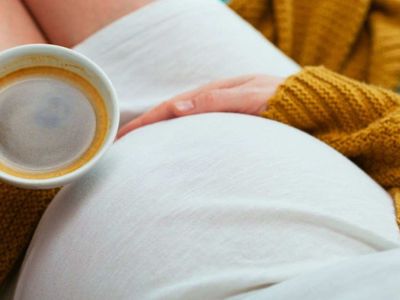 Hamilelikte kahve tüketimi zararlı mıdır? Kahve ve kafein tüketimi hamilelikte nelere yol açar? Hamilelikte yüksek kafein tüketiminin zararları
