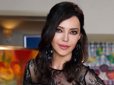 Hande Ataizi: Dinç, Leon ve Ben Zaten Bir Aile Olduk