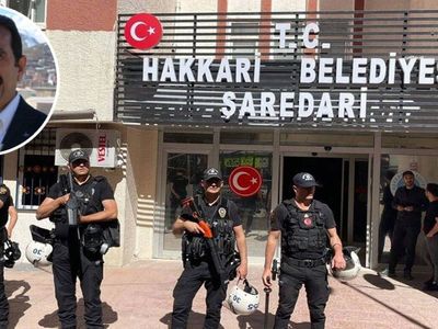 Hapis cezasına çarptırıldı! Görevden alınan Hakkari Belediye Başkanı hakkında mahkemeden karar!