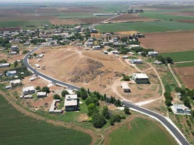 Harran ile Akçakale arasındaki grup yolunun yapım çalışmaları tamamlandı